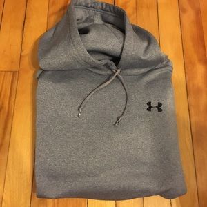 Under Armour Fleece Sweatshirt